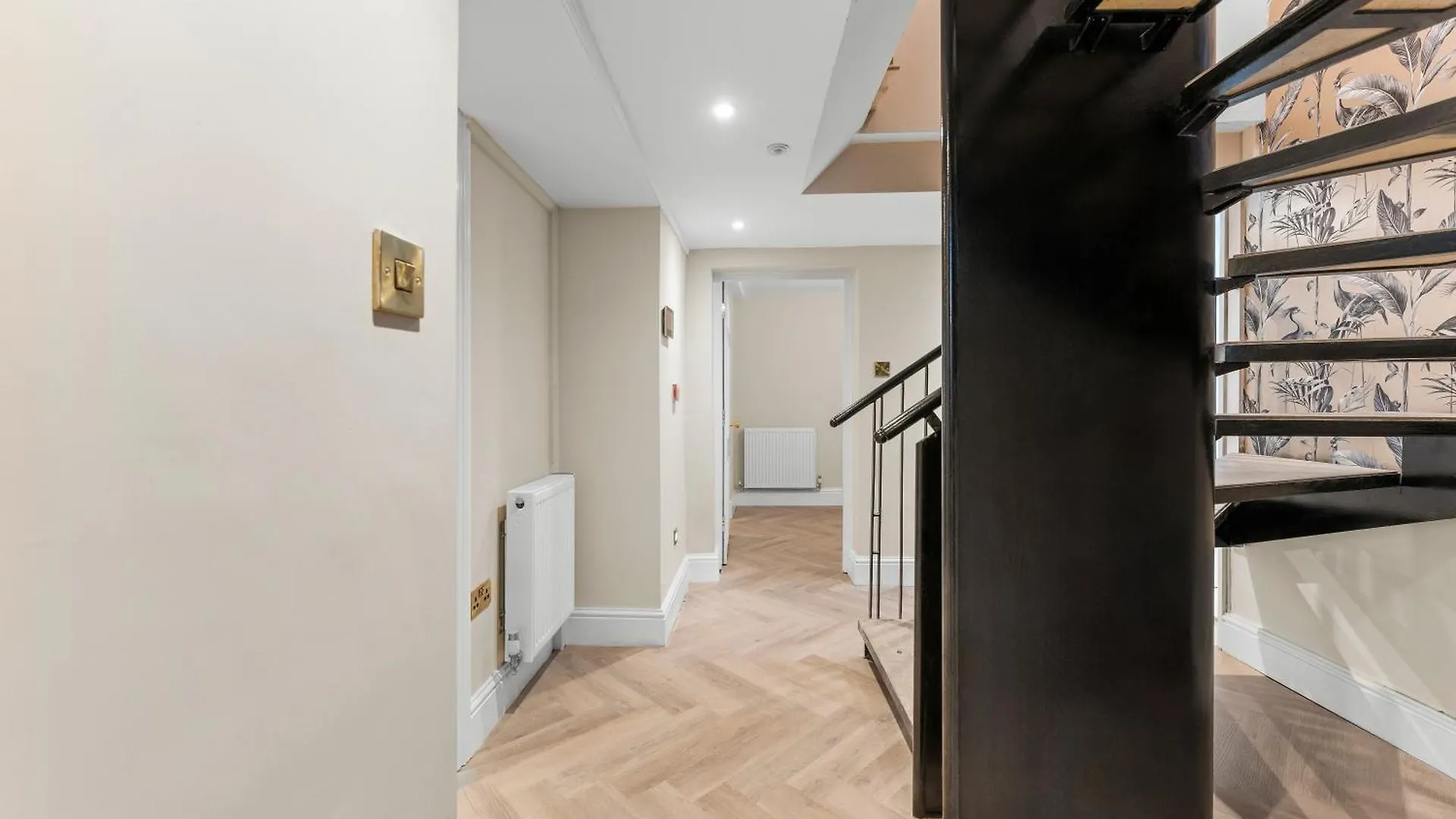 Baths Ultimate House Sleeps 40 Villa